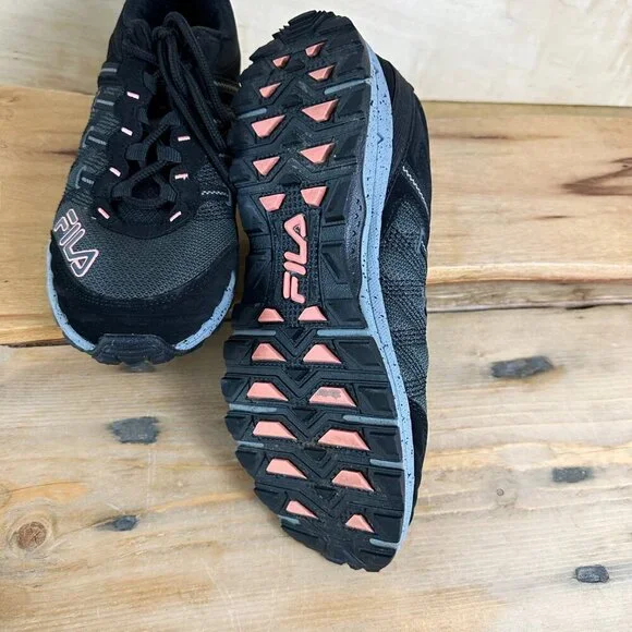 Fila Women's Black Endurance EVO All Terrain Hiking Shoe Worn Once Size 8 - Picture 4 of 7